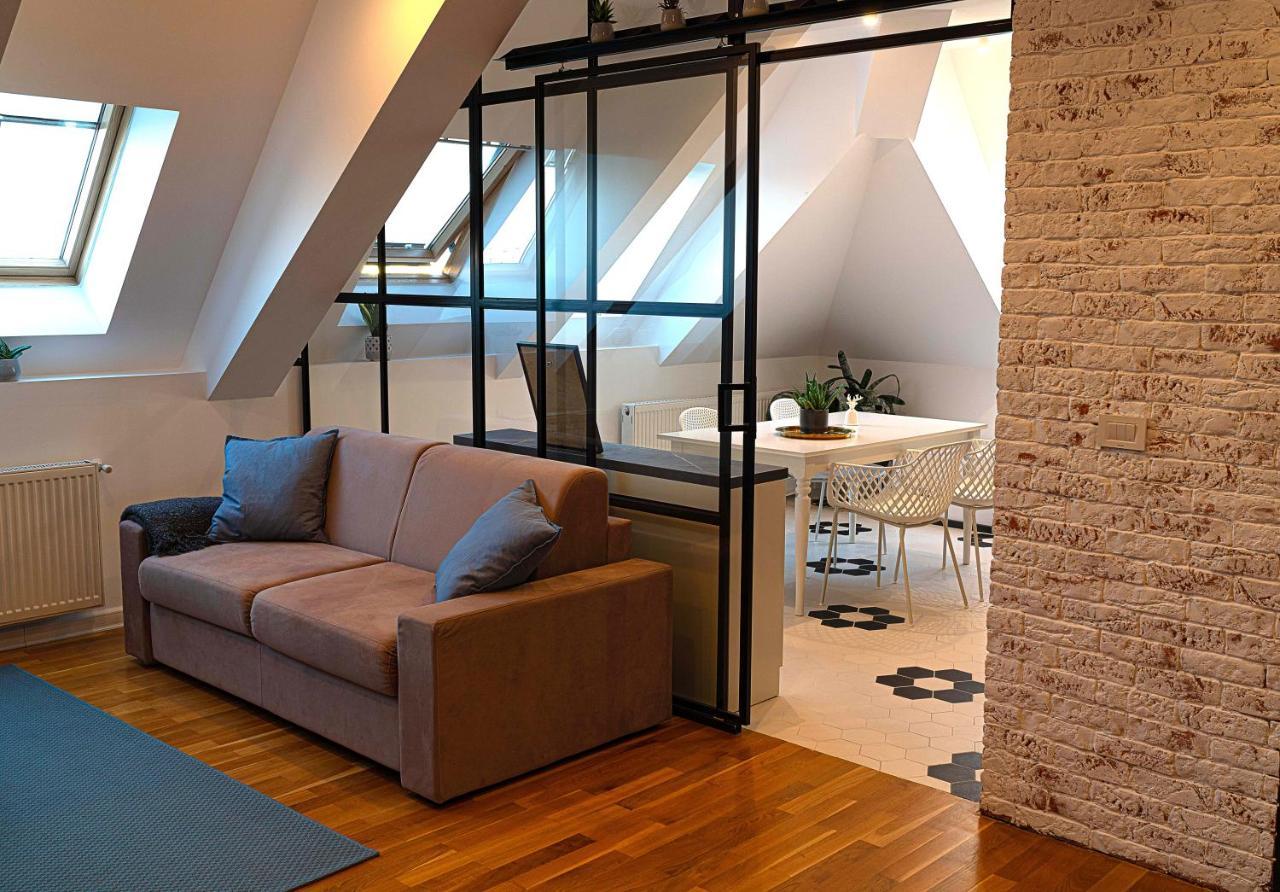 Urban Oasis Apartments With Parking Bukarest Exterior foto