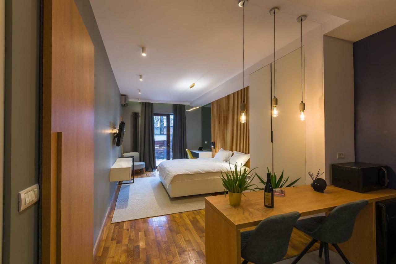 Urban Oasis Apartments With Parking Bukarest Exterior foto