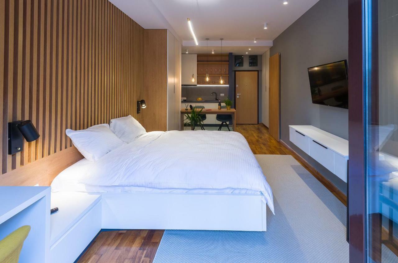 Urban Oasis Apartments With Parking Bukarest Exterior foto